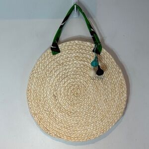Round Raffia handbag with colorful fabric interior NWOT